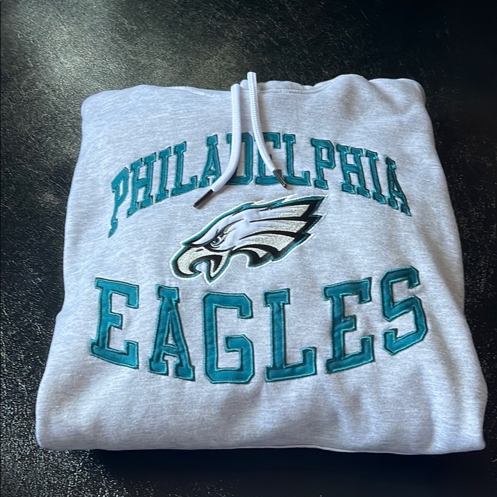 Team Apparel Gray Philadelphia Eagles Hoodie